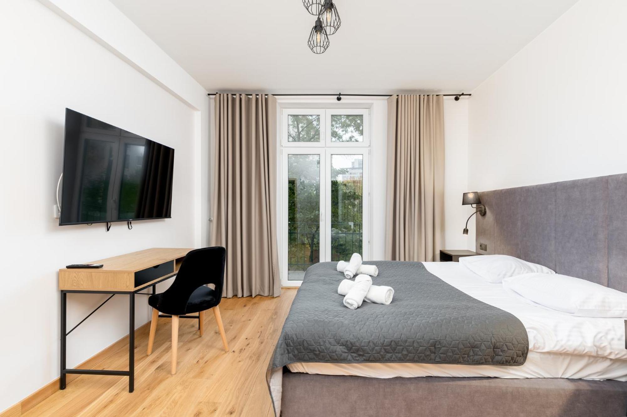 Revesen Premium Apartments Krakau Exterior foto