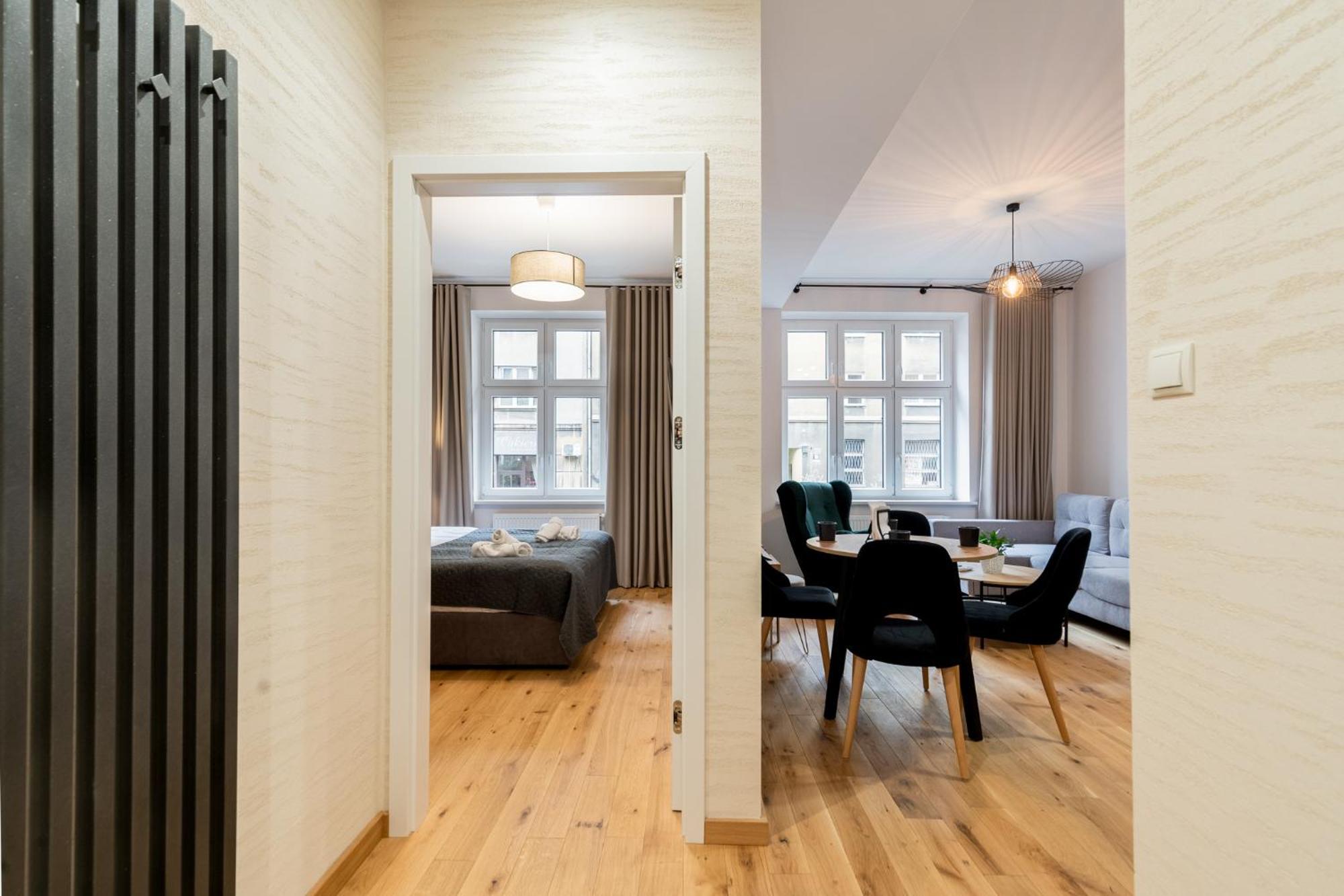 Revesen Premium Apartments Krakau Exterior foto