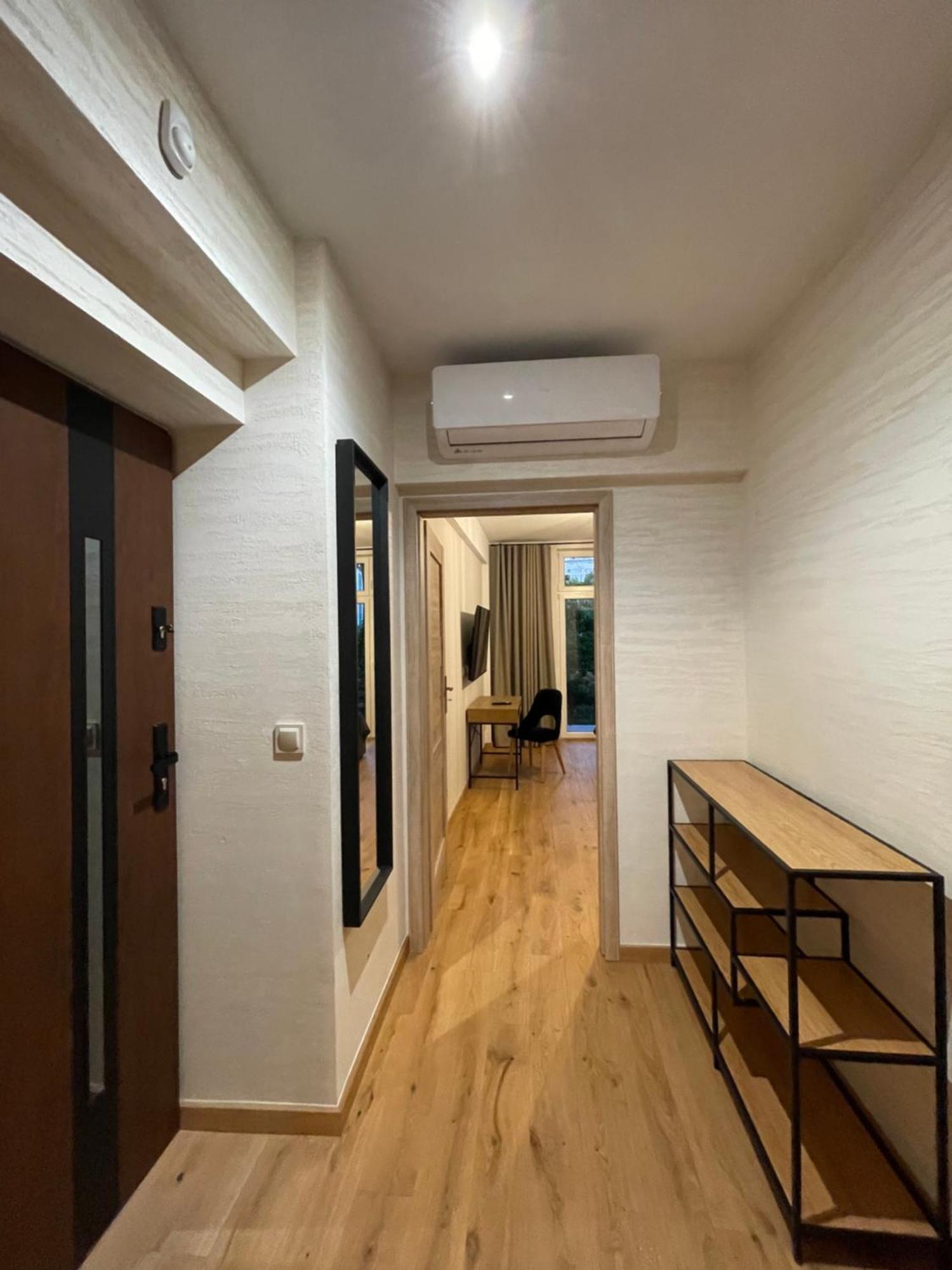 Revesen Premium Apartments Krakau Exterior foto
